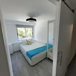 New And Bright 2-bedroom In Canamelar