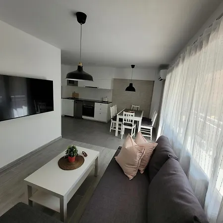 Lejlighed New And Bright 2-bedroom In Canamelar Valencia